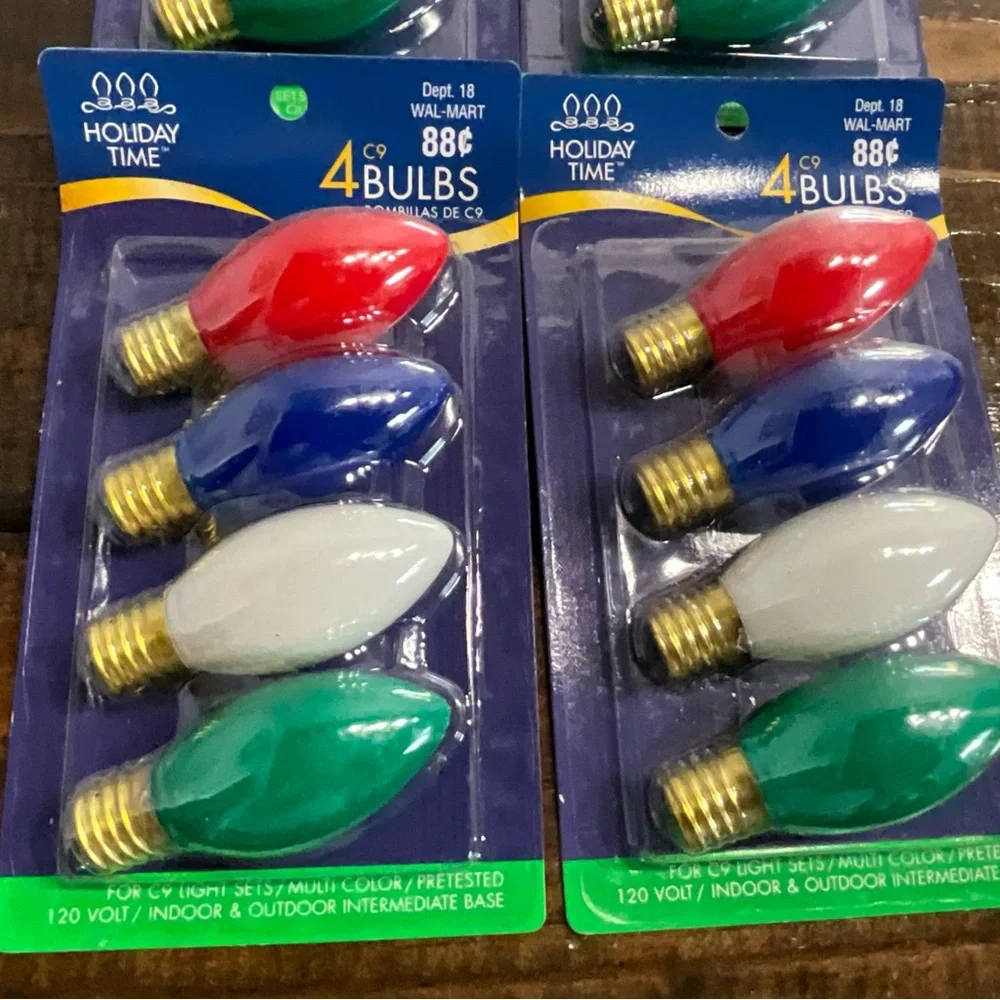Vintage Lot of 4 Unopened Holiday Time Christmas Light Bulbs Multicolor C9